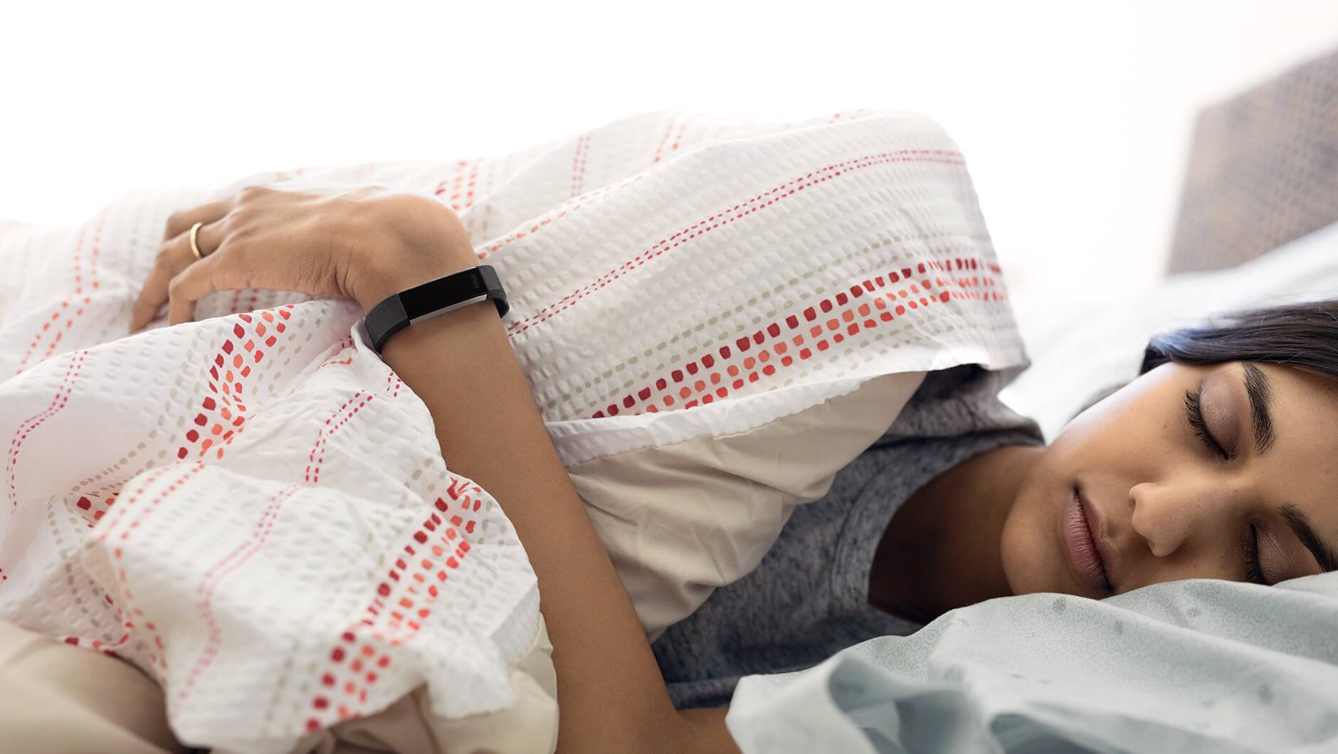 Una recopilación de los mejores monitores de sueño del mercado. (Foto: Fitbit Alta HR)